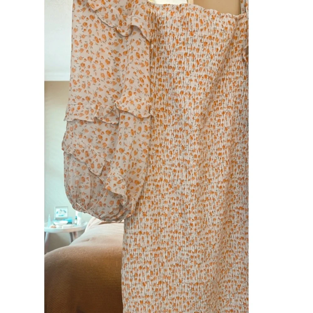 Petal + Pup Floral Dress - Picture 6 of 12